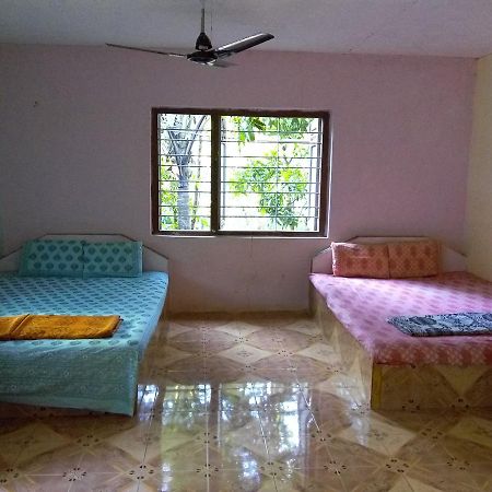 Om Shree Bed And Breakfast Harihareshwar Luaran gambar
